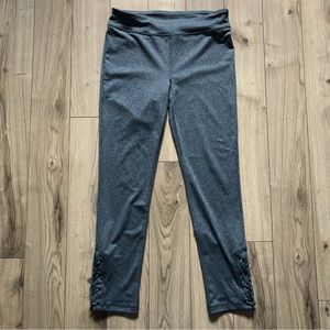 Women’s Aeropostale Gray Laced bottom Leggings Size L
